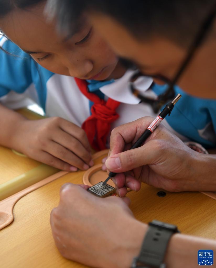 奔驰宝马娱乐游戏平台